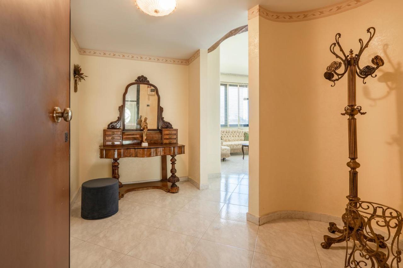 Grazia Attic Apartment With Terrace Trani Kültér fotó