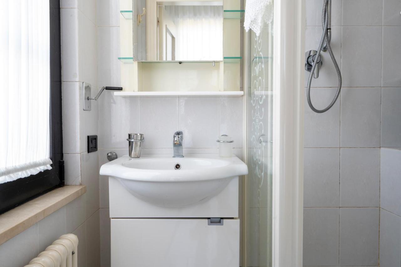 Grazia Attic Apartment With Terrace Trani Kültér fotó
